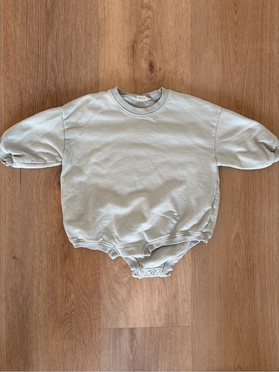 At Noon Other - At Noon Neutral Light Sage Baby Bodysuit Sweatshirt